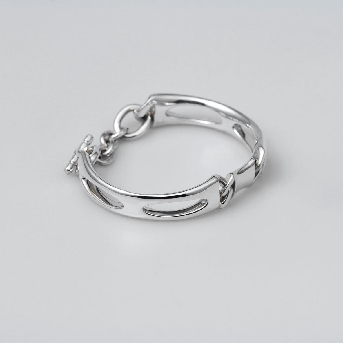 Locking Link bracelet